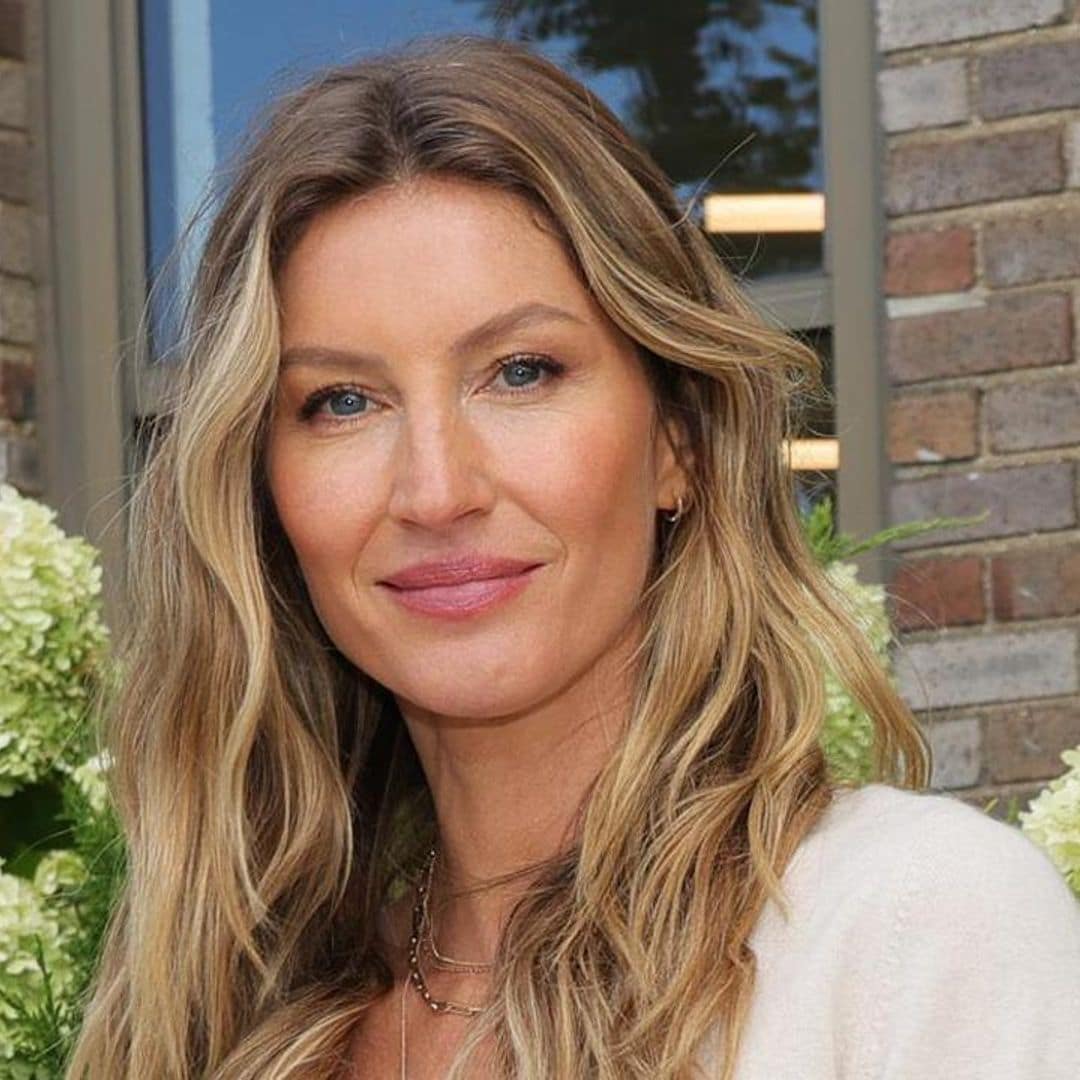 Make Thanksgiving healthy with Gisele Bündchen’s pear crunchy pecan dessert