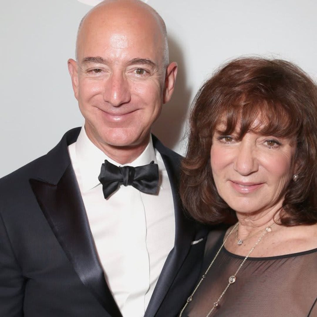 Jeff Bezos wishes his mom a happy birthday as she turns 75!