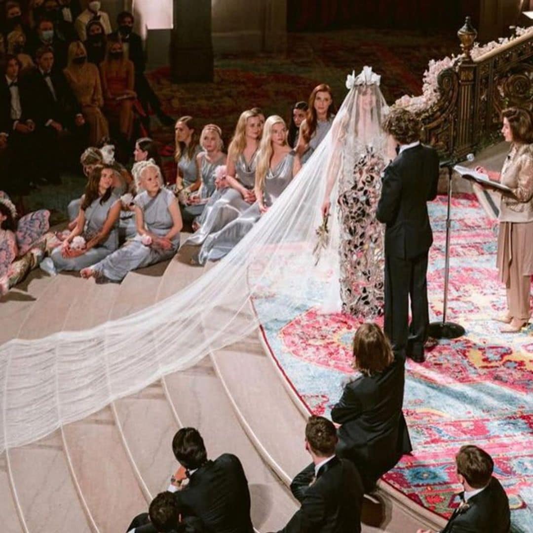 Billionaire oil heiress Ivy Getty gets married in a custom dress made of glass