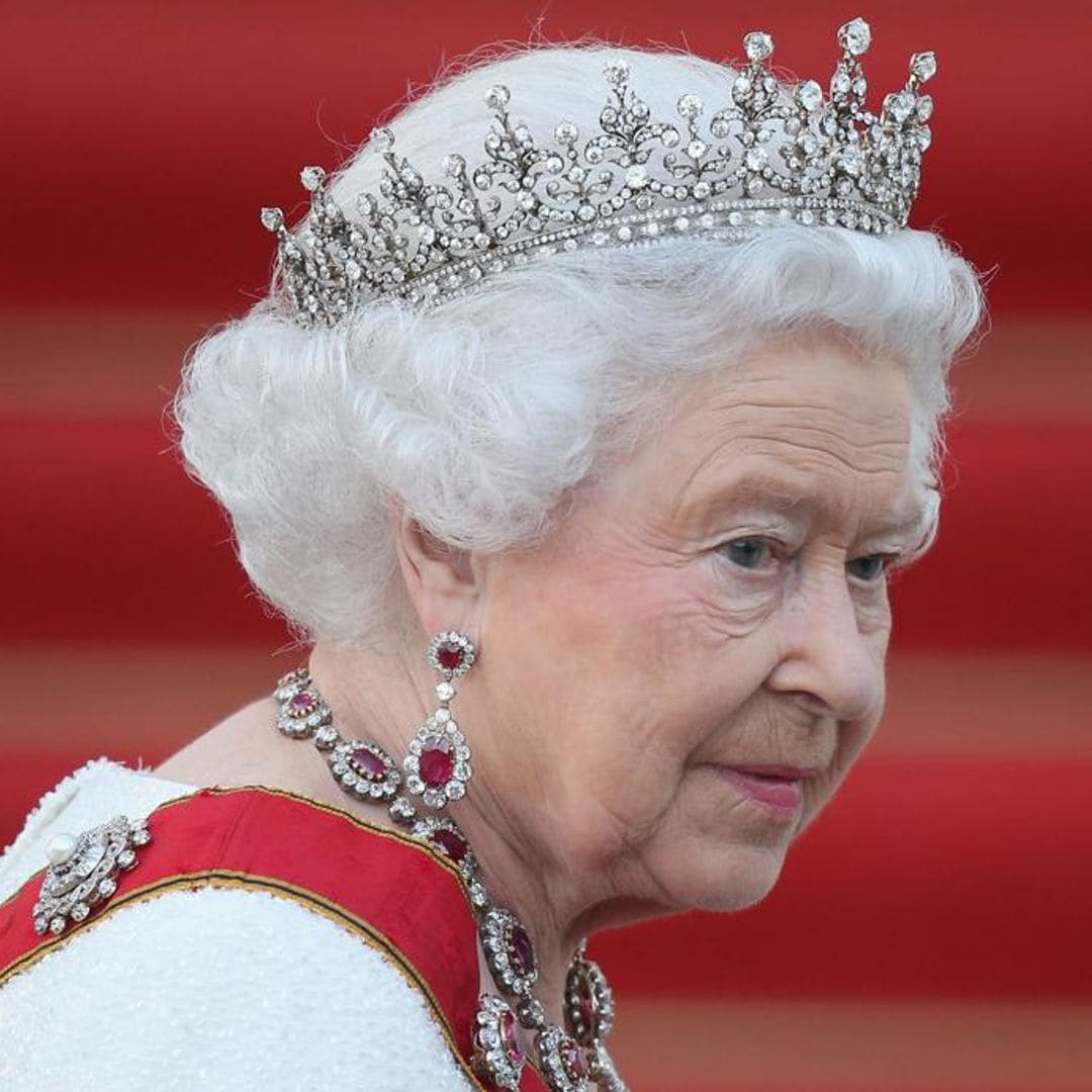 Queen Elizabeth to make rare TV broadcast: Details