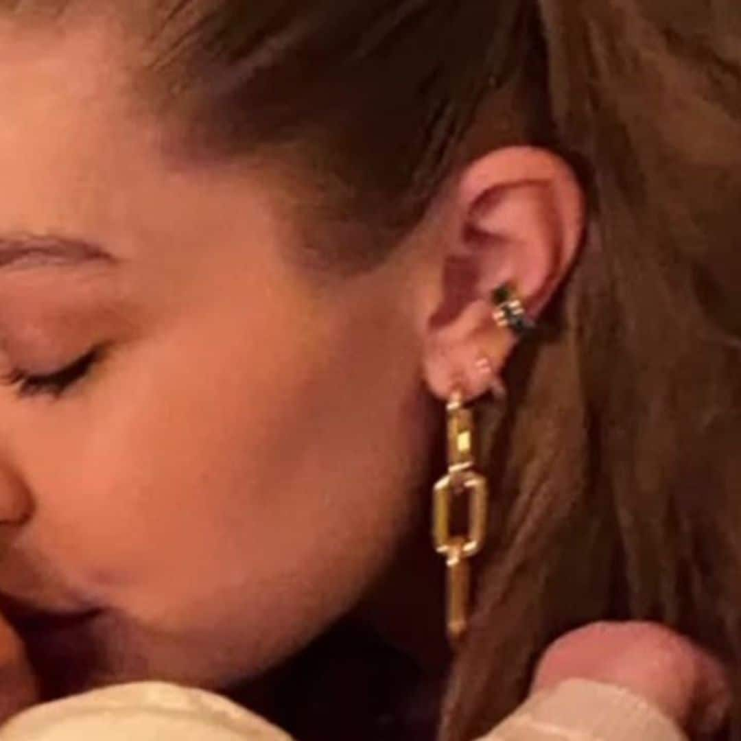 Gigi Hadid’s baby is ready for Buckingham Palace in new ensemble