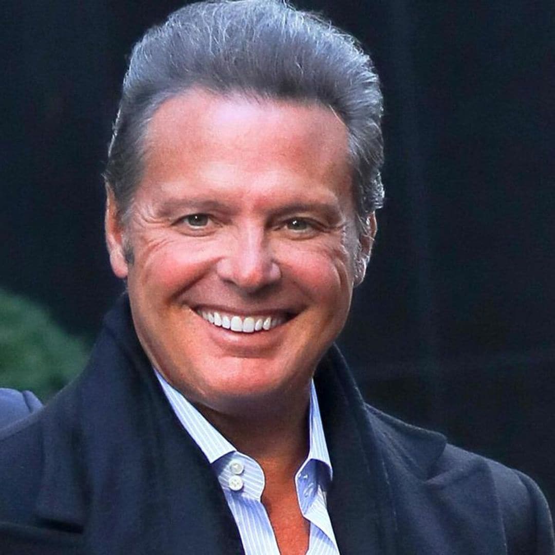 Luis Miguel reappears in Miami happy with a new incredible and youthful look