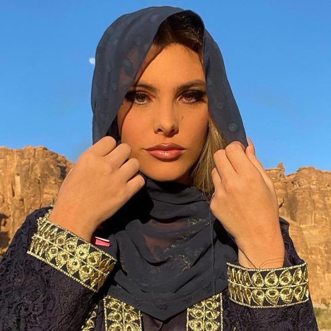 Lele Pons looks like a desert fashionista during her time in Saudi Arabia