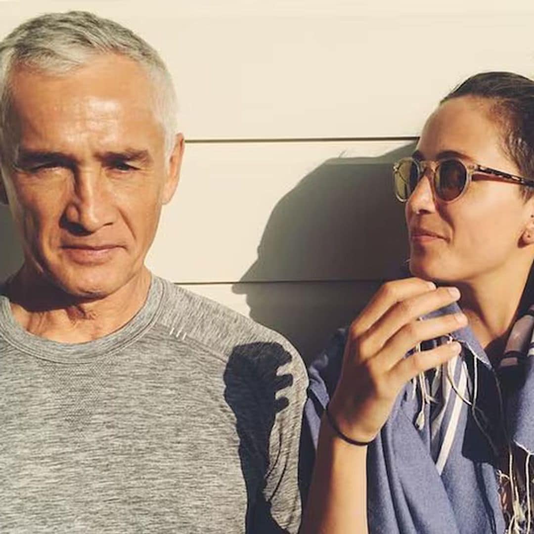 Jorge Ramos receives support from his eldest daughter and his ex-wife, after his departure from Univision