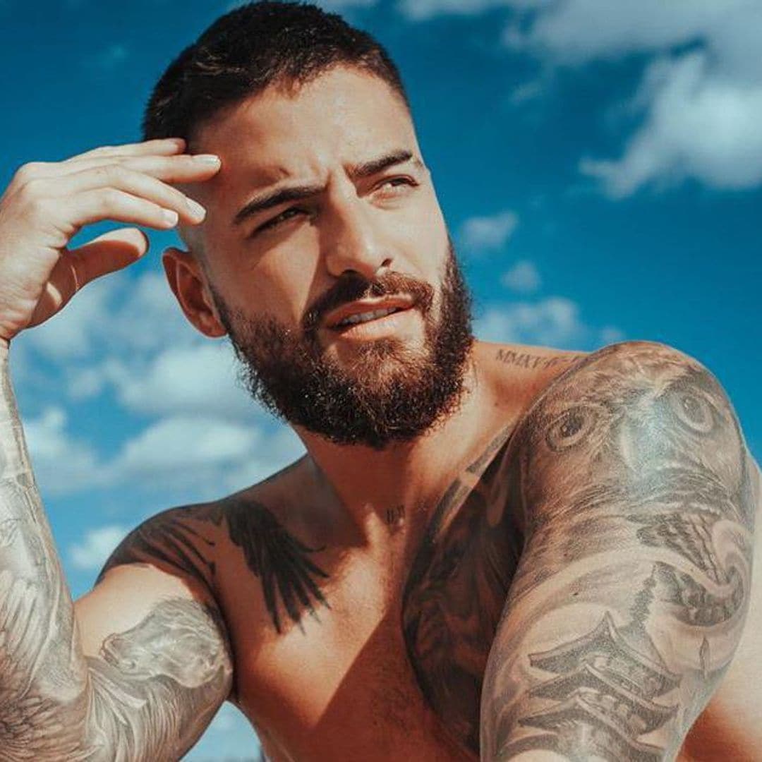 Maluma shows off his abs and makes his debut as an underwear model