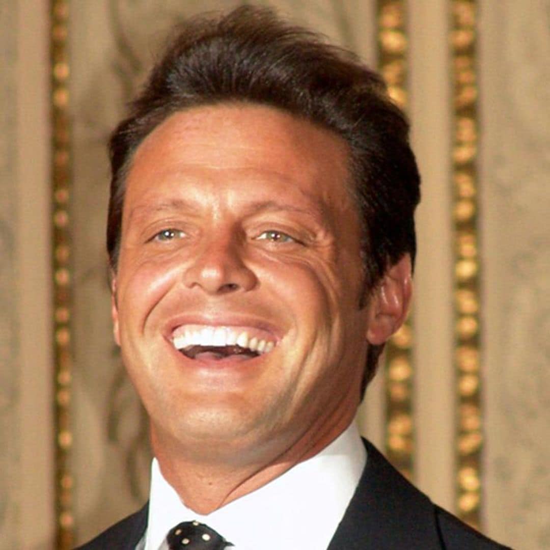 Luis Miguel becomes the first Latino to have over 260 songs that exceed one million plays