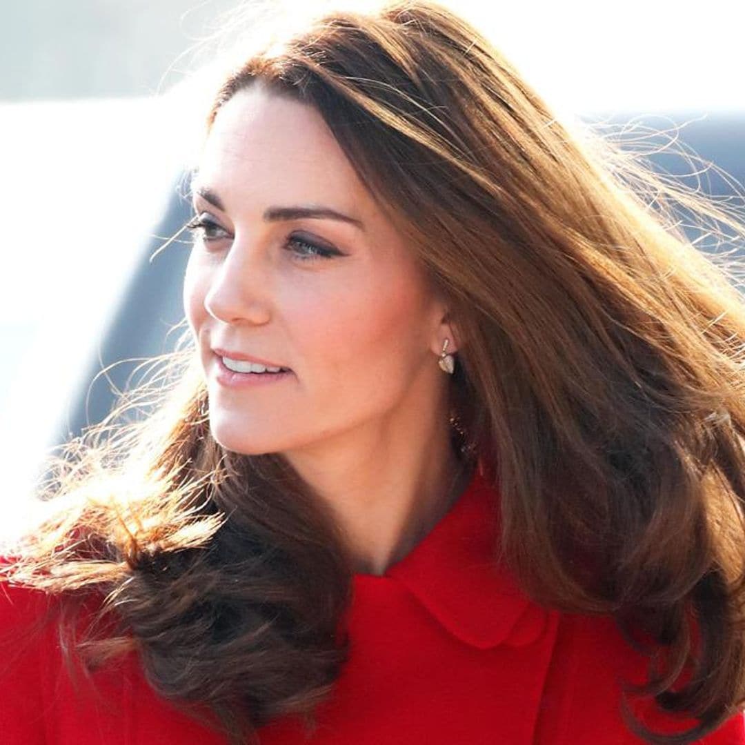 Is this Kate Middleton's best holiday look ever? See the stunning dress she wore for to the Queen's party