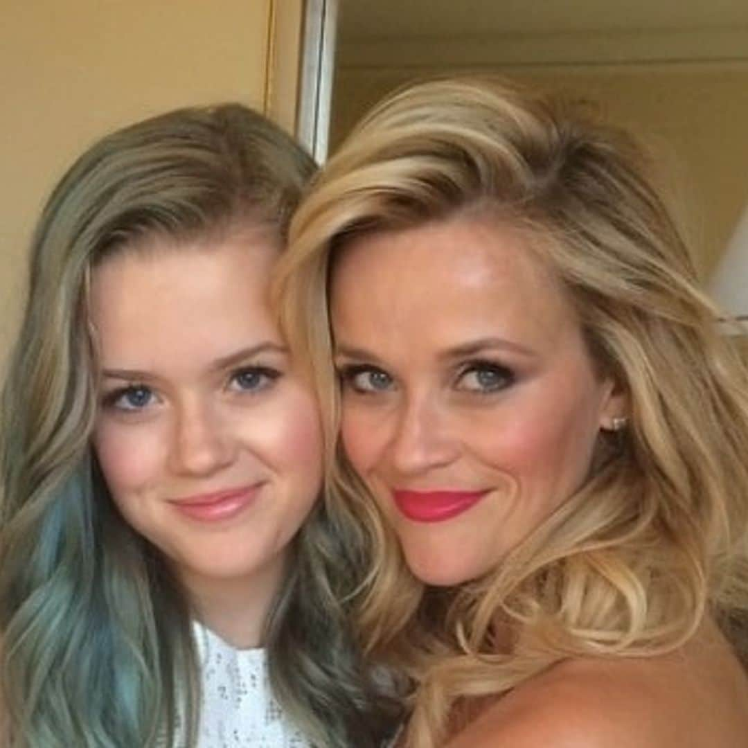 Reese Witherspoon brings her look-alike daughter Ava to 'Hot Pursuit' premiere