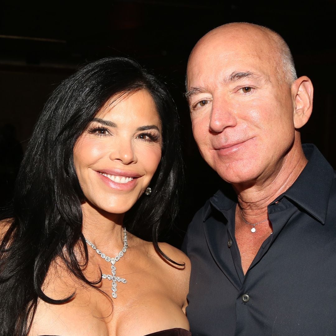 Jeff Bezos and Lauren Sanchez wear stylish hats while shopping in Aspen