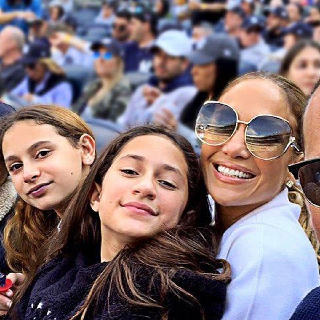 Jennifer Lopez and kids Max and Emme join stepsisters and Alex Rodriguez in dance challenge