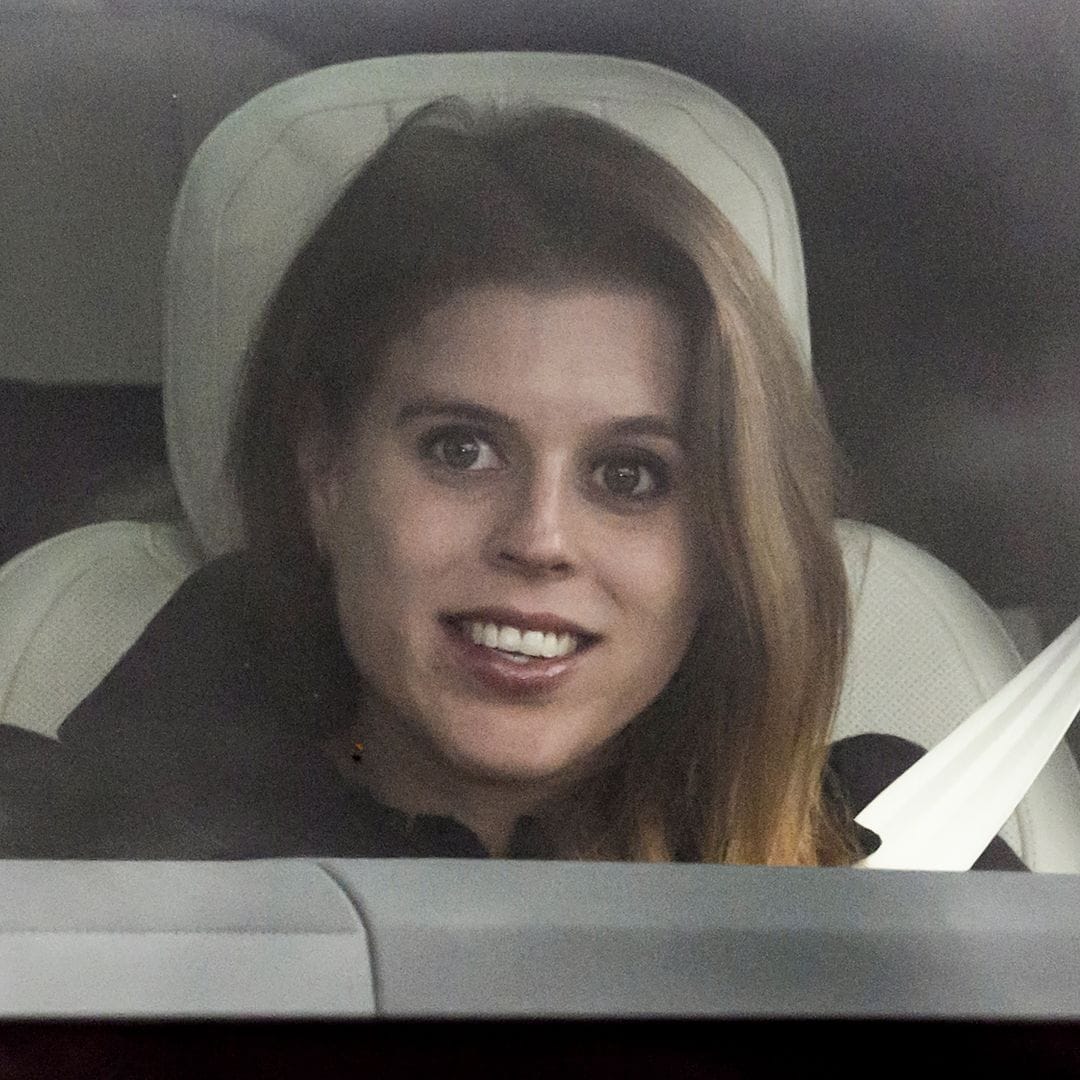 Princess Beatrice's daughter makes rare appearance at holiday event with royal family: See photo