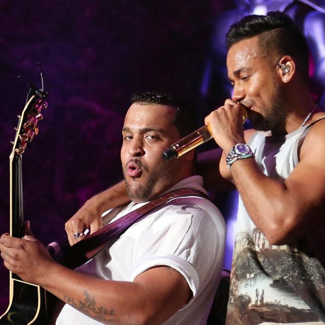 Watch Aventura honoring Kobe Bryant in the most special way at the kick off of their ‘Inmortal’ Tour