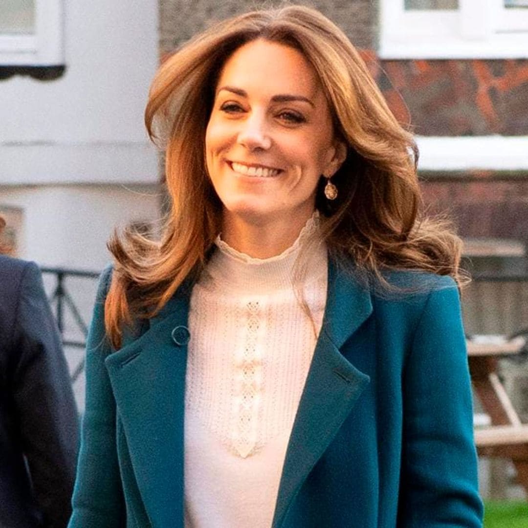 Kate Middleton debuts the perfect spring coat in this year’s hottest color