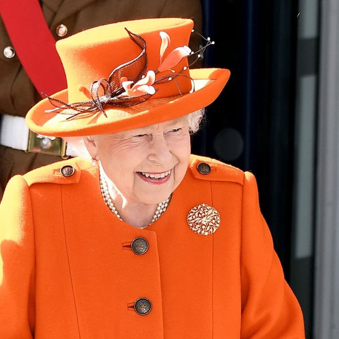 Instagram official: Queen Elizabeth writes her first post!