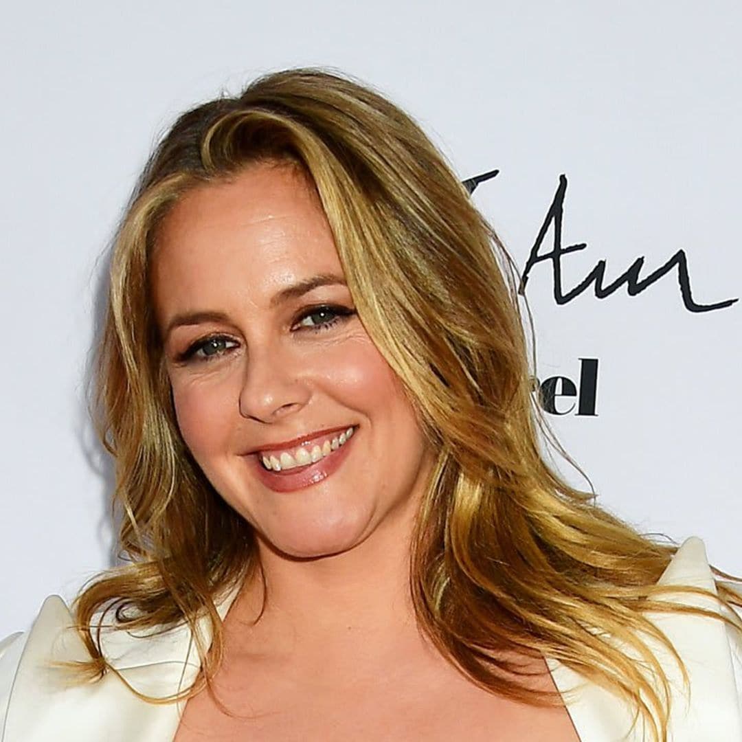 Alicia Silverstone says she got banned from a dating app after using a fake name