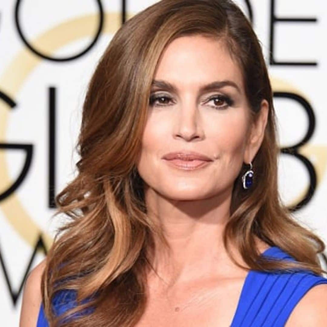 Cindy Crawford on her fake 'unretouched' photo: 'I felt really manipulated'