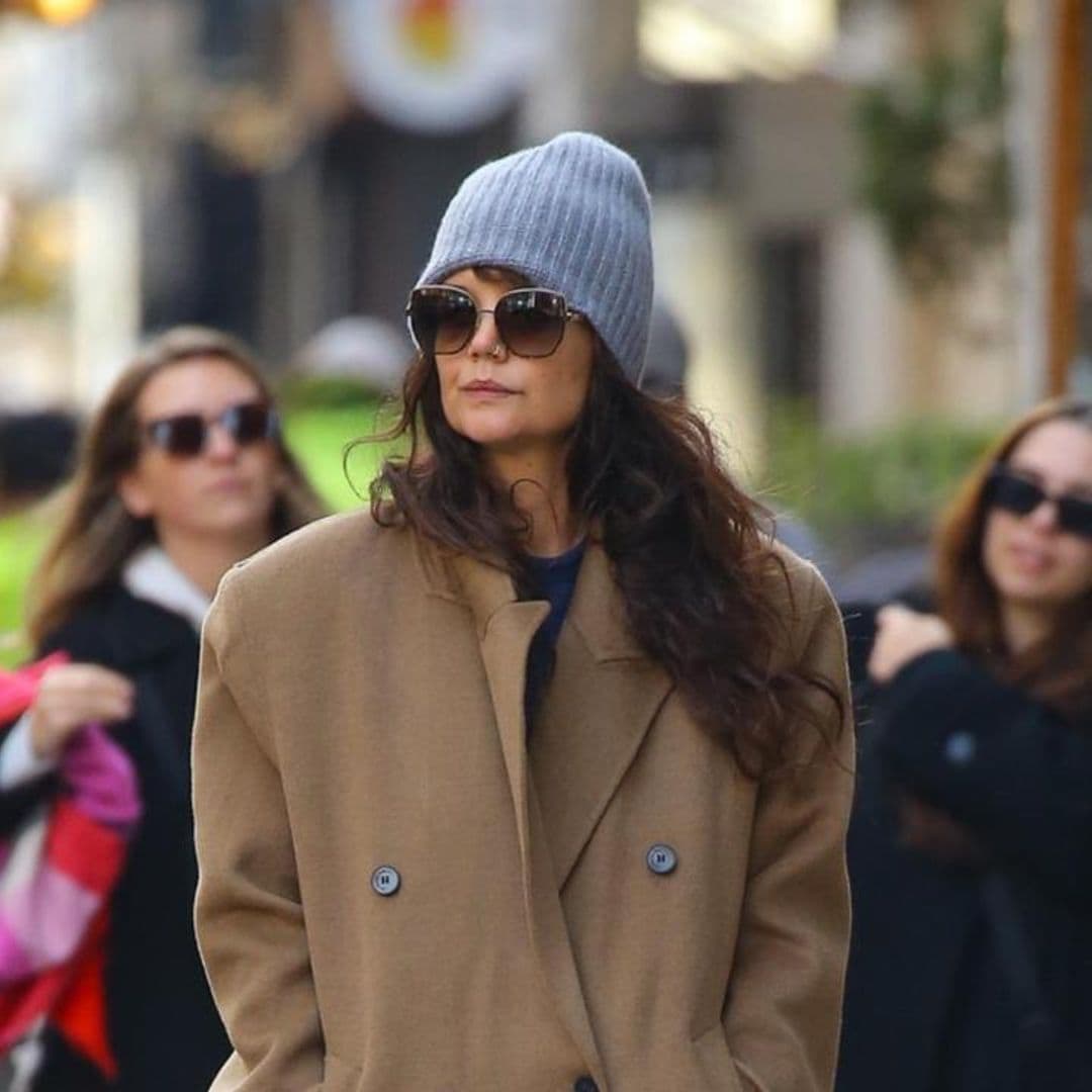 Katie Holmes enjoys New York City’s chilly temperatures in a cozy look