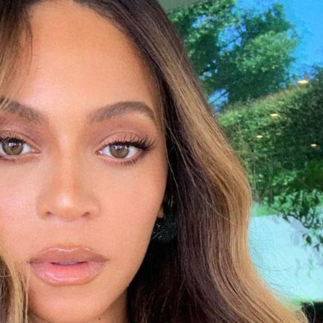 Beyoncé shows off what her hair looks like 'au naturel'