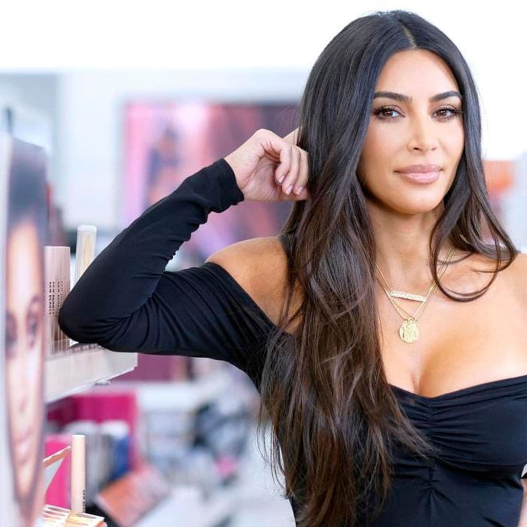 The 10 steps Kim Kardashian takes for casual yet glamorous makeup