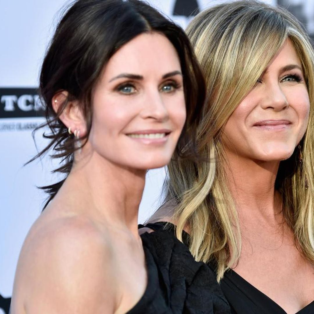 Fans can’t get enough of Courtney Cox beating Jennifer Aniston in a game of pool in this hilarious video