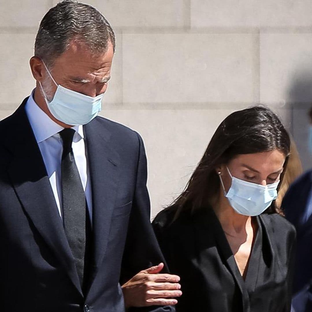 Queen Letizia and King Felipe visit funeral home to mourn the death of their friend