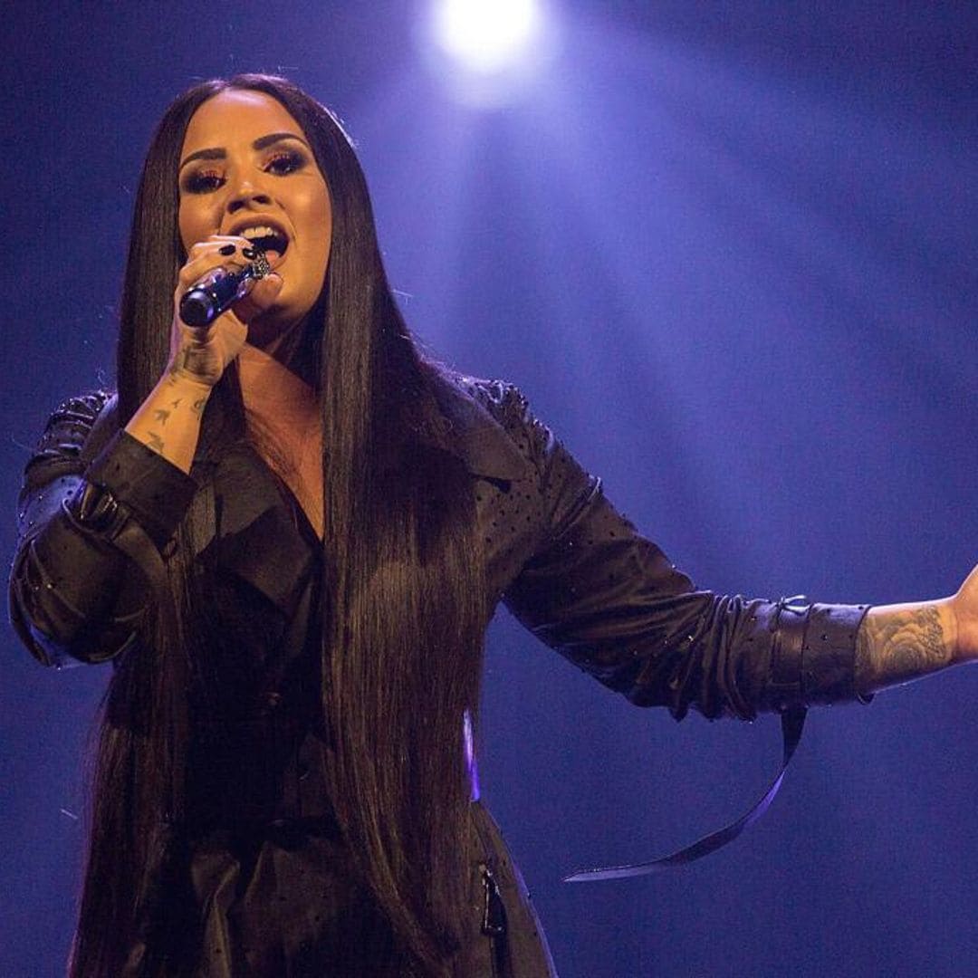 Fans are beyond excited that Demi Lovato is hosting the 2020 E! People’s Choice Awards