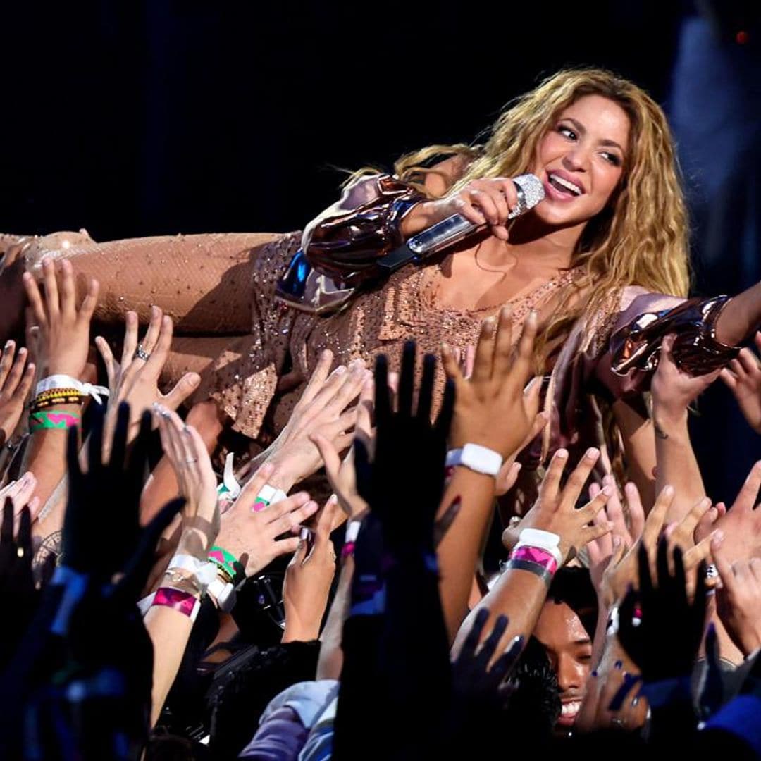 Shakira’s epic VMA performance: Crowd surfing, knives, and hypnotic hips [Photos]