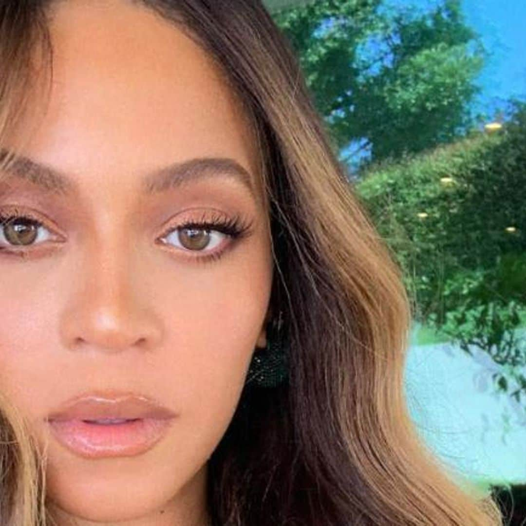 Beyoncé shows off what her hair looks like 'au naturel'