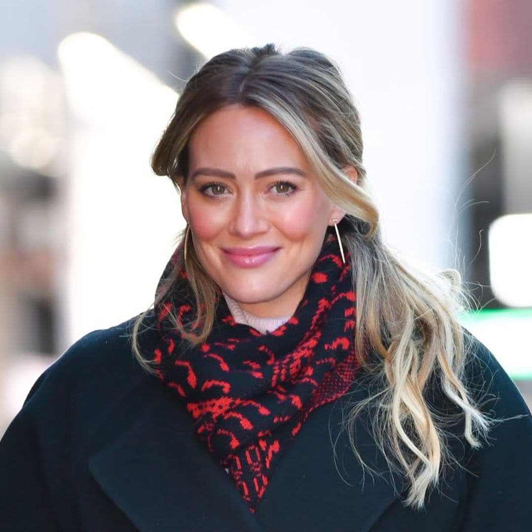 Hilary Duff contracts the Delta variant of COVID-19, here are her symptoms