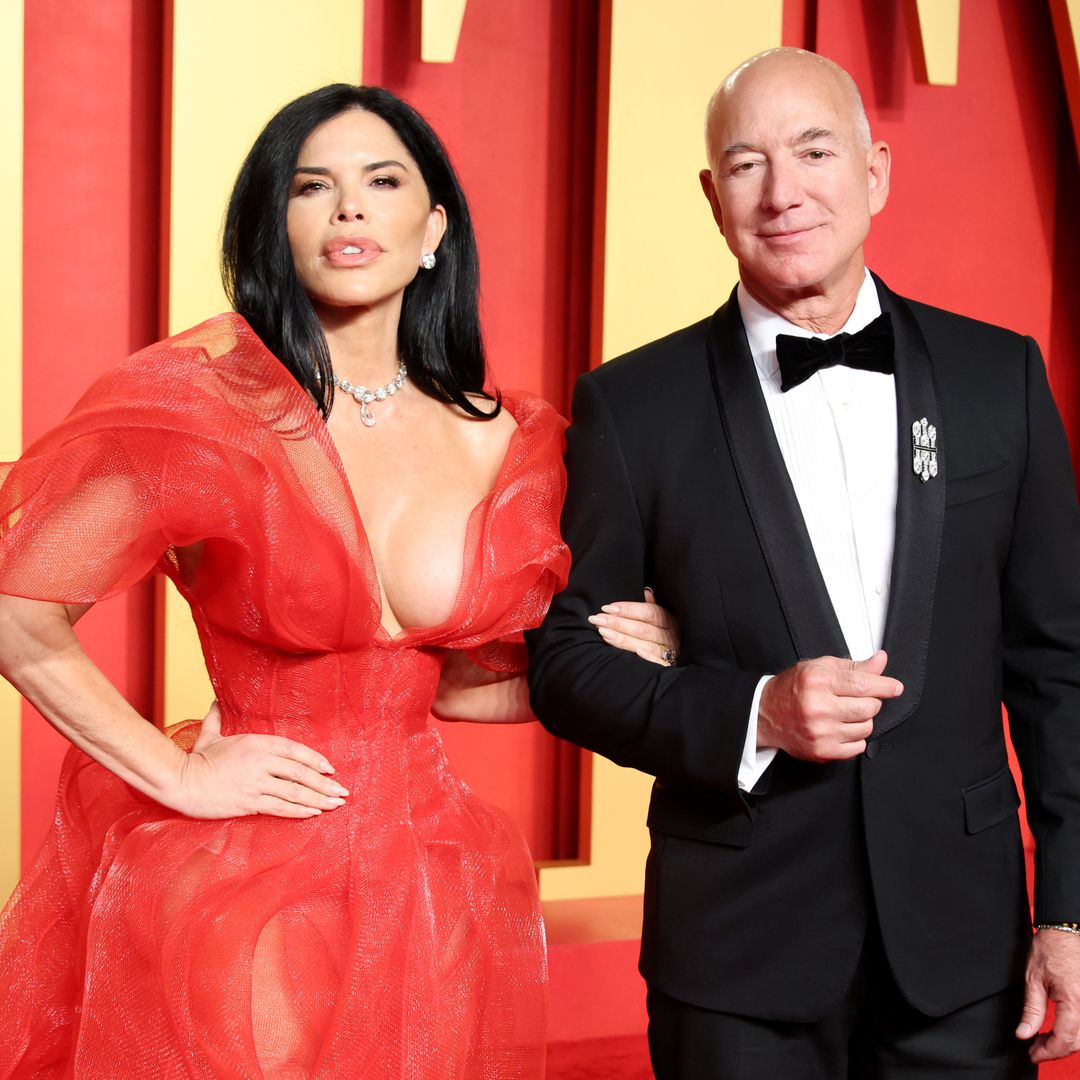 Jeff Bezos' birthday plans derailed after latest setback: Lauren Sanchez continues to show support