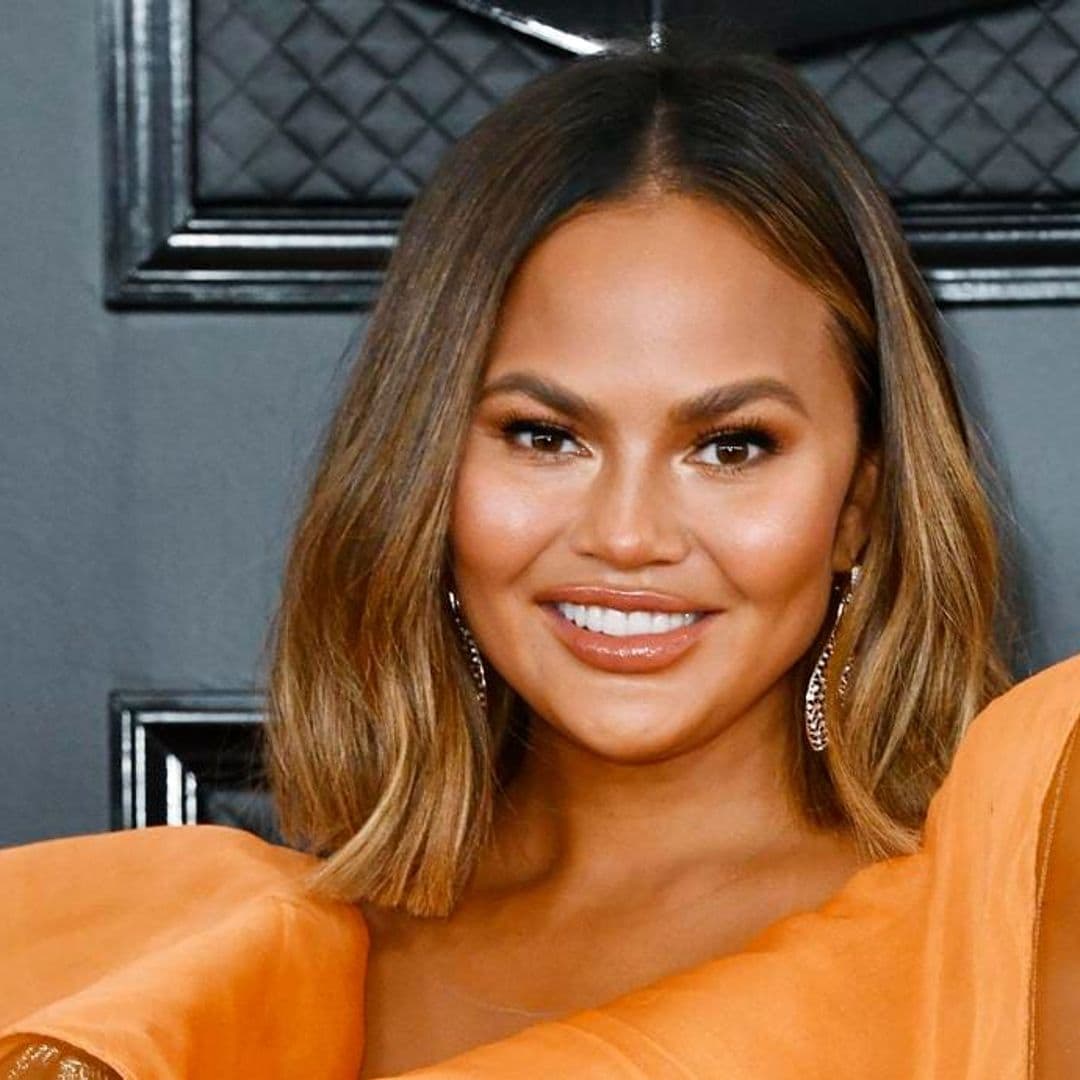 Chrissy Teigen reveals her therapist requested she take a break from social media