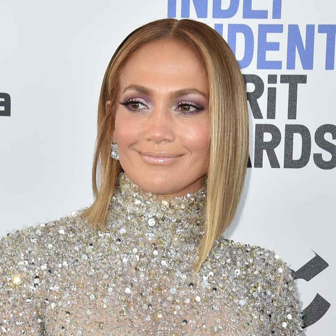 Jennifer Lopez’s sparkly face mask may be the most affordable accessory she owns