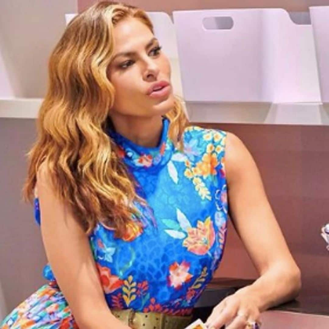 Eva Mendes makes washing dishes with a sponge exciting in her latest video