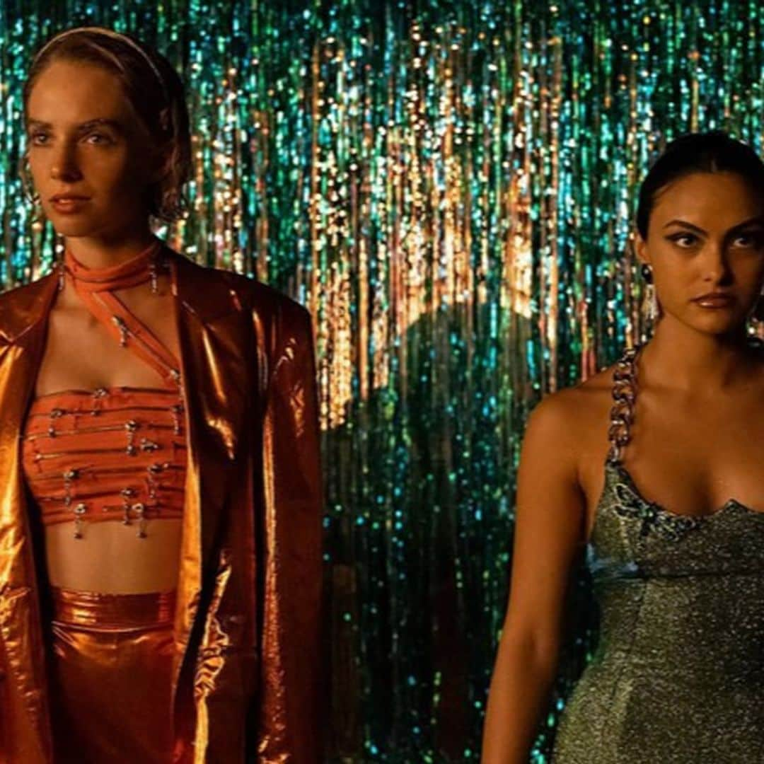 Watch Camila Mendes & Maya Hawke scheme in ‘Do Revenge’