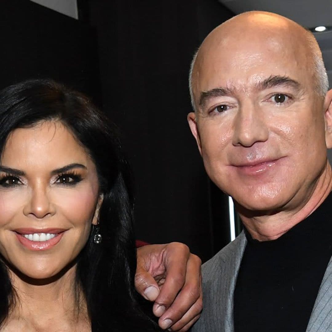 Lauren Sanchez introduces her new cute co-pilot and, it’s not Jeff Bezos