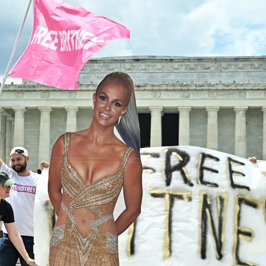 Britney Spears’ request to hire her own lawyer is granted amid #FreeBritney rally at the Lincoln Memorial