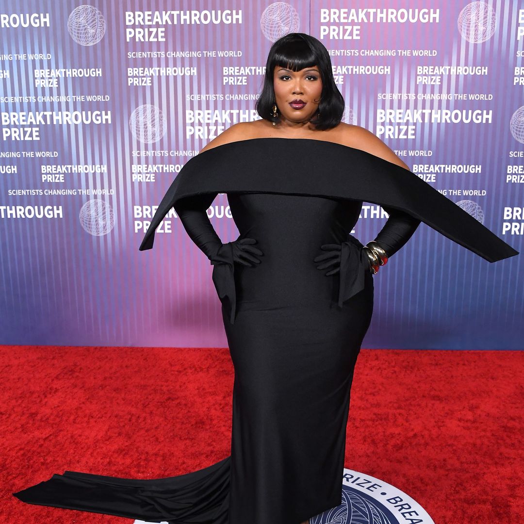 Lizzo shows off her weight-loss transformation in empowering TikTok videos