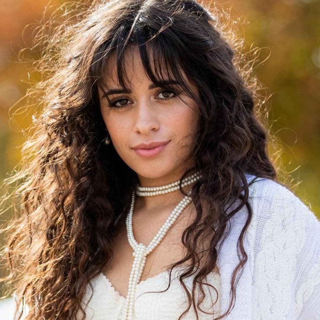 Camila Cabello‘s mom cut her bangs and the result was not what she expected...