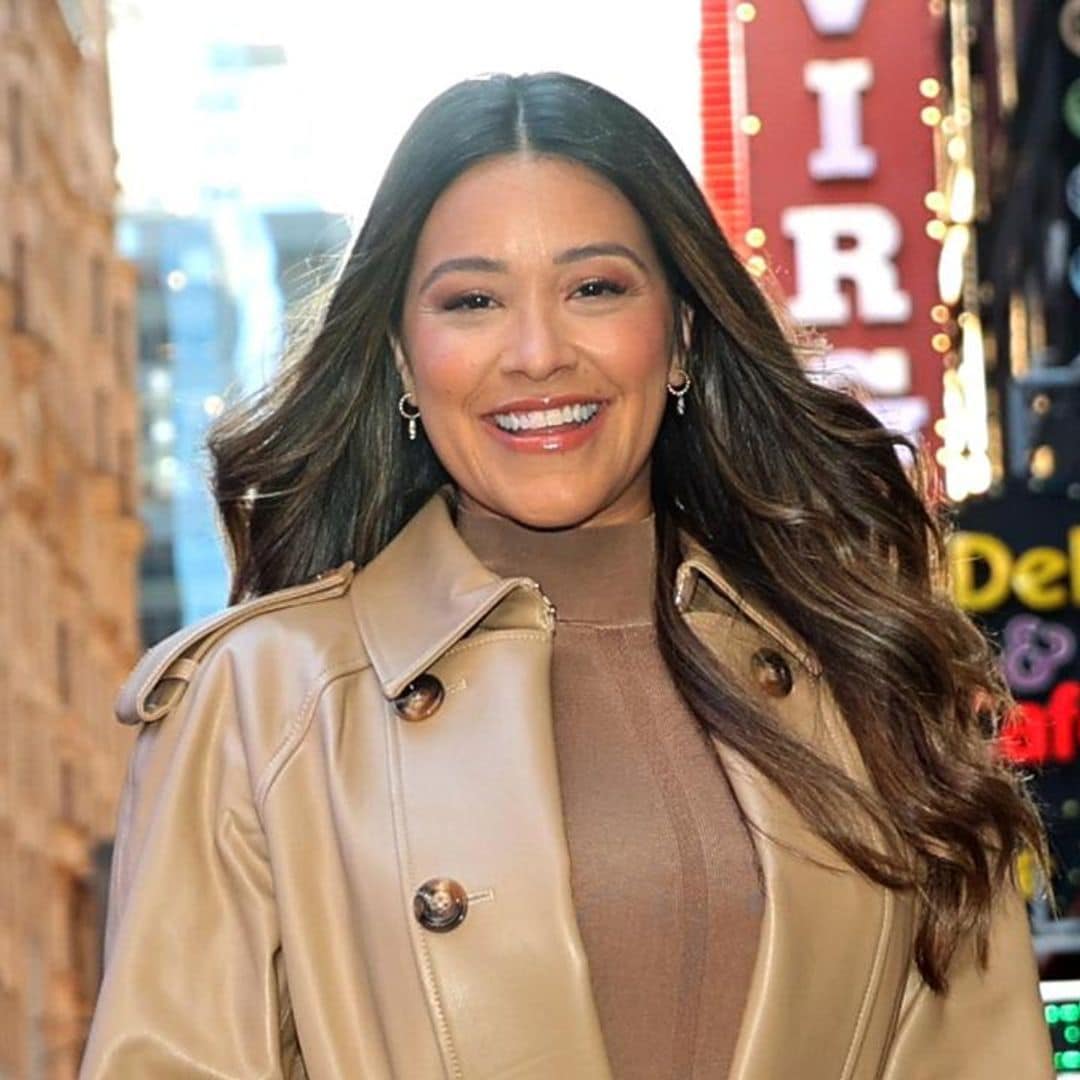 Gina Rodriguez teaches Jennifer Hudson how to salsa dance