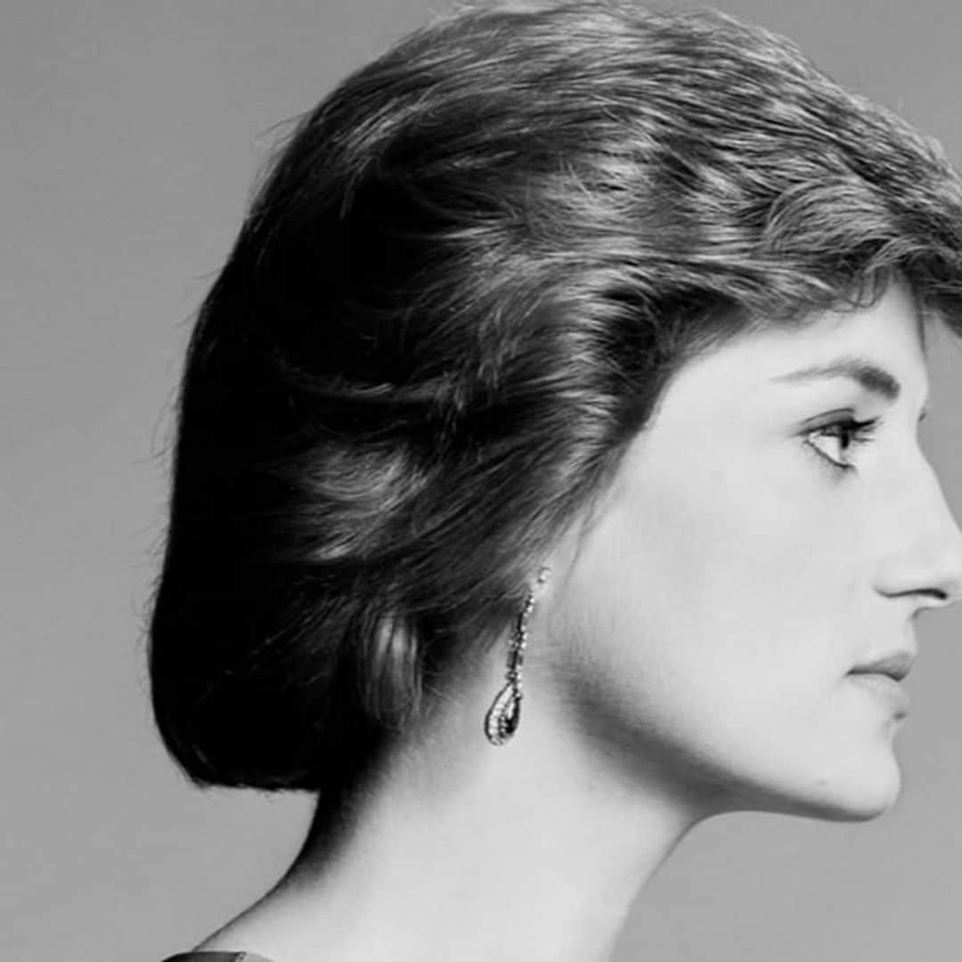 Kensington Palace reveals a stunning Princess Diana portrait