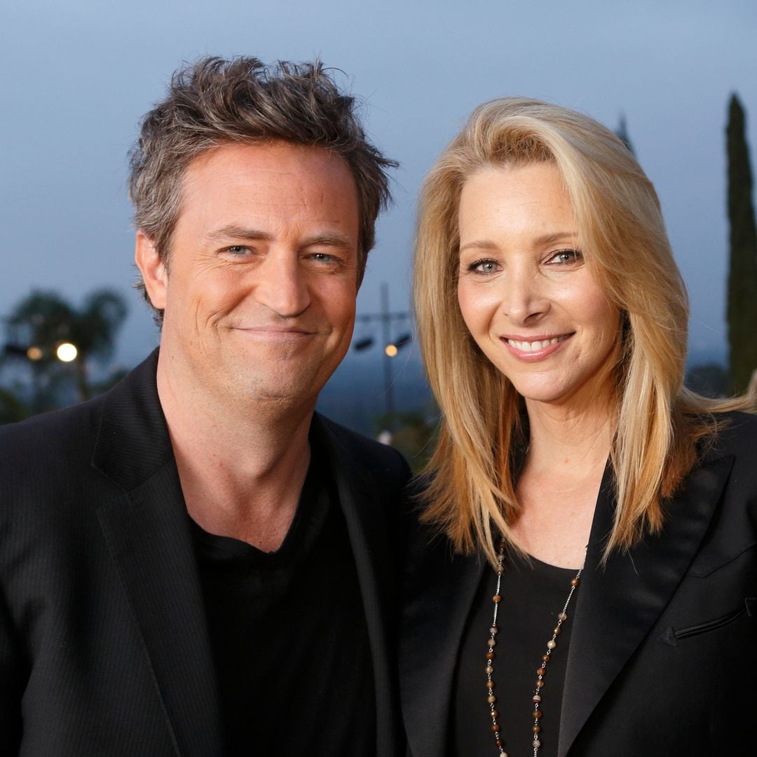 Lisa Kudrow found a hidden note from Matthew Perry after his death