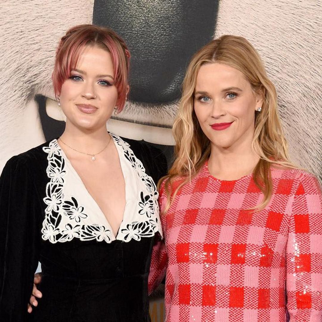 Reese Witherspoon says she doesn’t see the resemblance with daughter Ava Phillippe