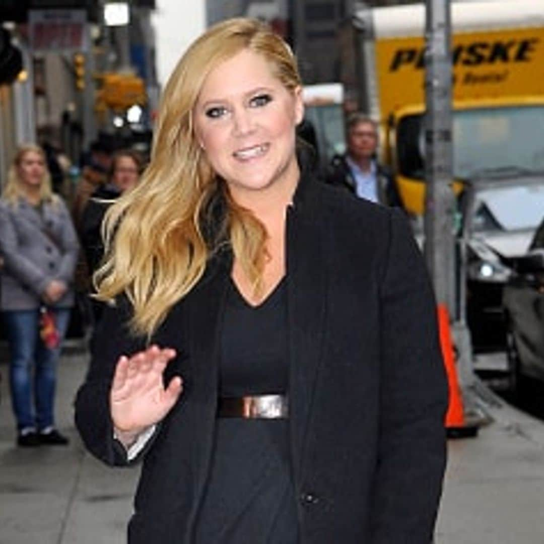 Comedian Amy Schumer shows David Letterman 'something she'll regret'