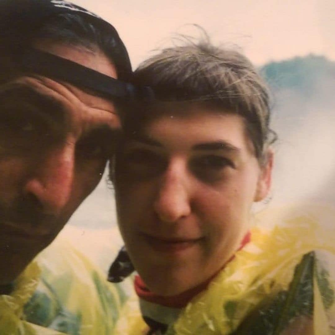 Mayim Bialik mourns the loss of her father in touching blog post