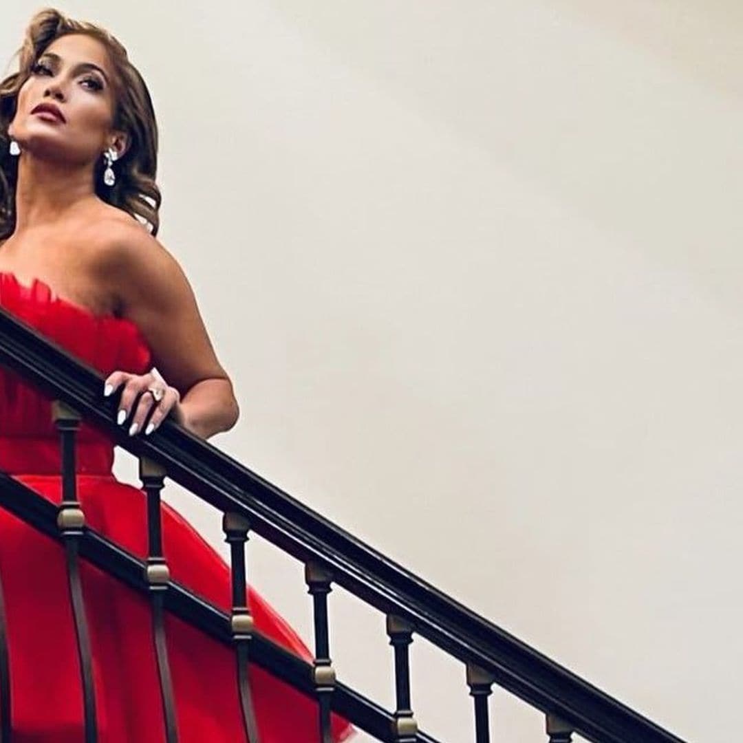 Jennifer Lopez looks stunning in red for Christmas Eve