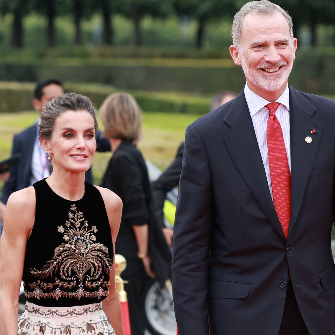 King Felipe and Queen Letizia star in selfie from Paris