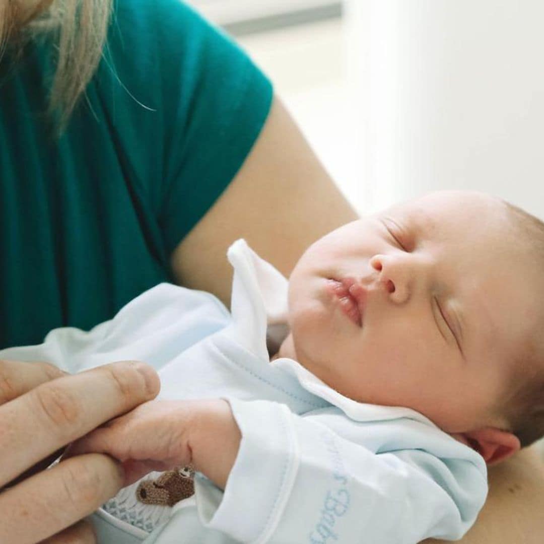 New royal baby’s first official pictures revealed -and he’s adorable!