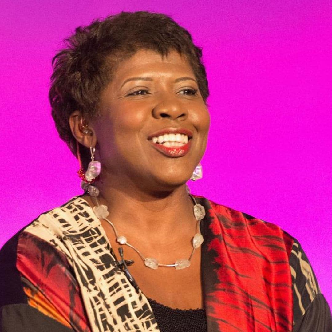 Afro-Latina journalist Gwen Ifill is being honored with postage stamp