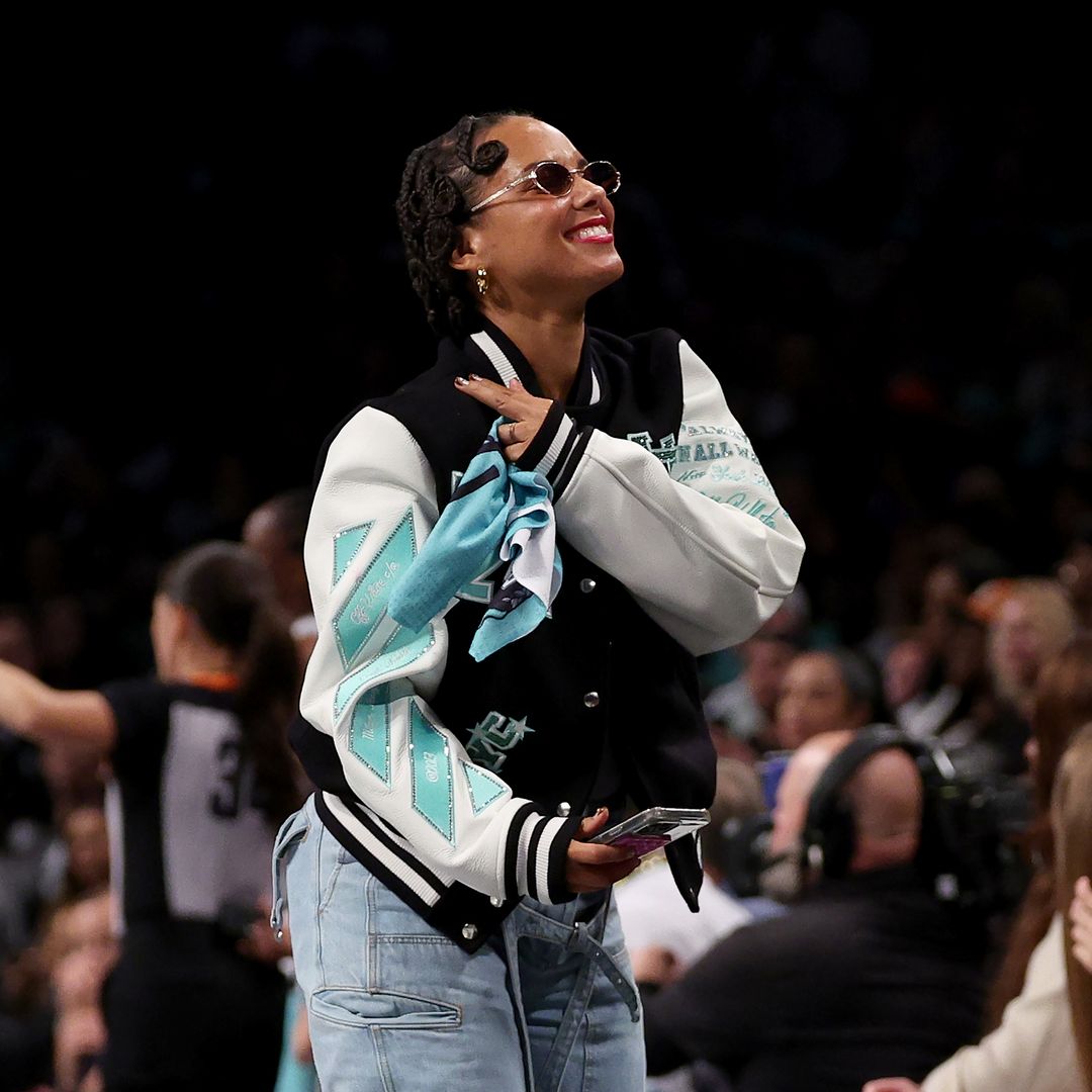 Alicia Keys surprises New York Liberty team with epic locker room celebration after their win