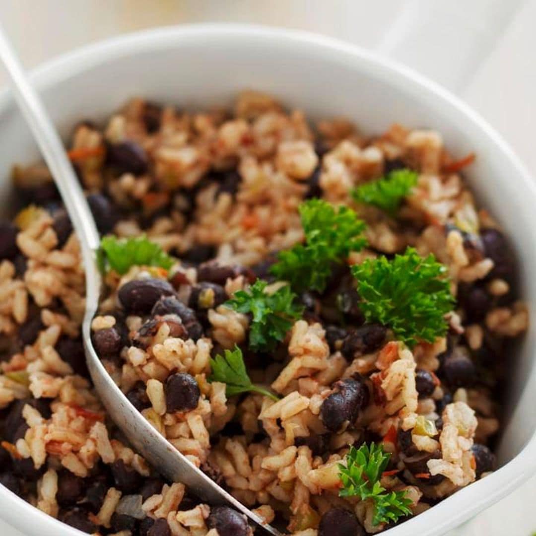 Quick and simple: how to make arroz moro (or congri)